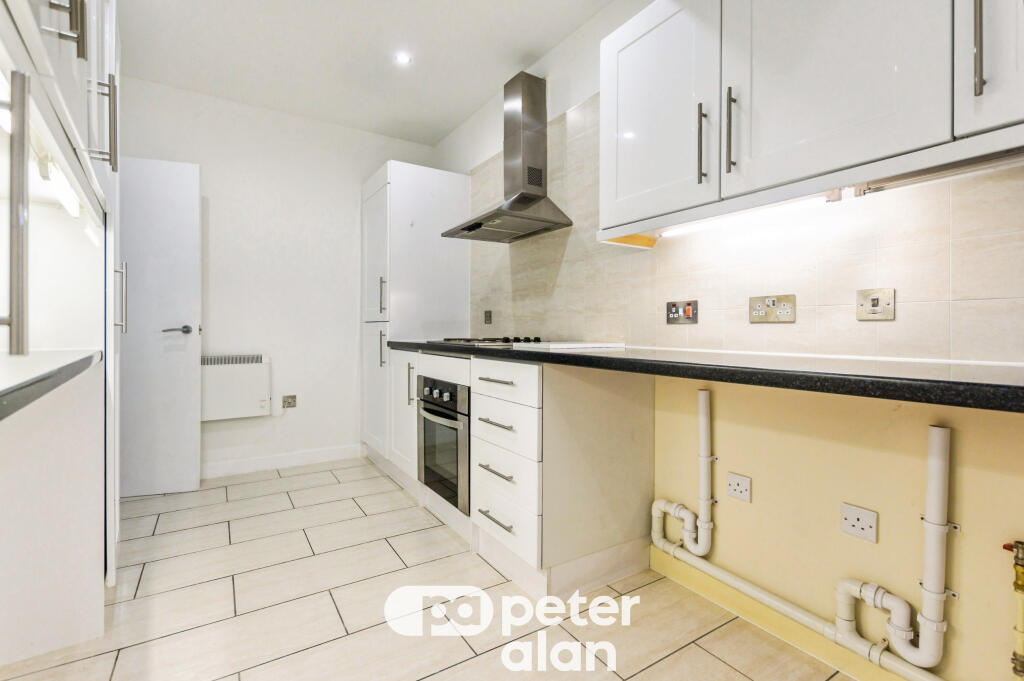 Apartment in Newport, Victoria - View 4