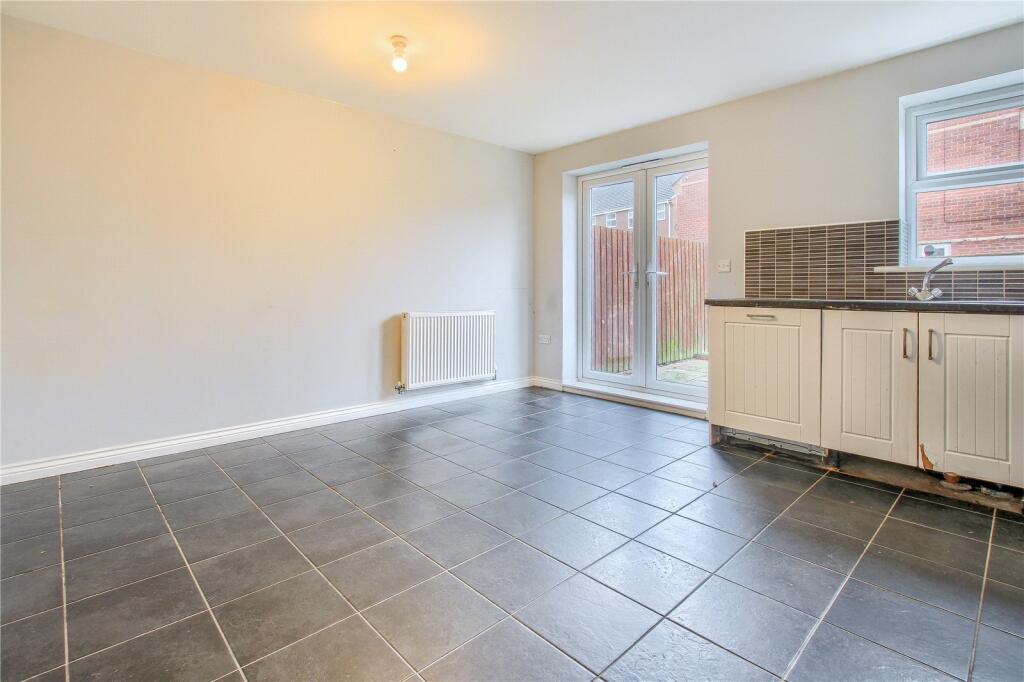 Lingwood Court, Thornaby photo 3