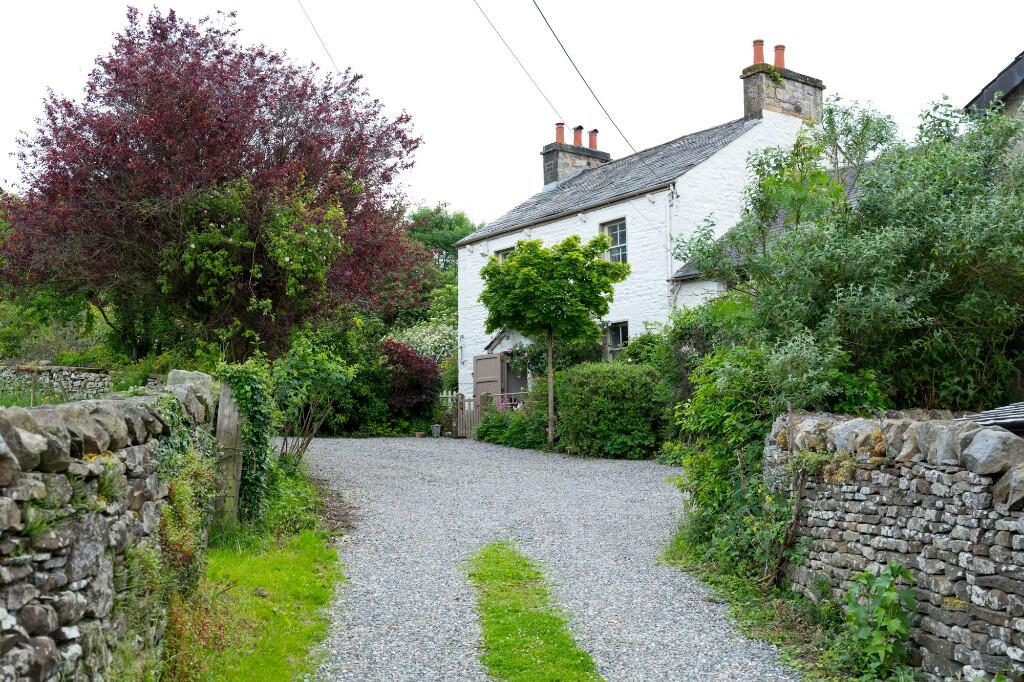 Pells Yeat Farm, Kirkby Lonsdale, LA6 2EH photo 3