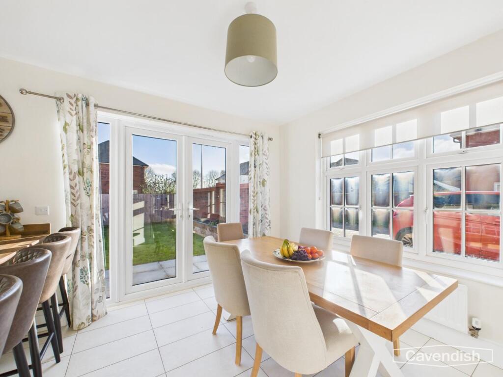 1, Villa Close, Chester photo 4