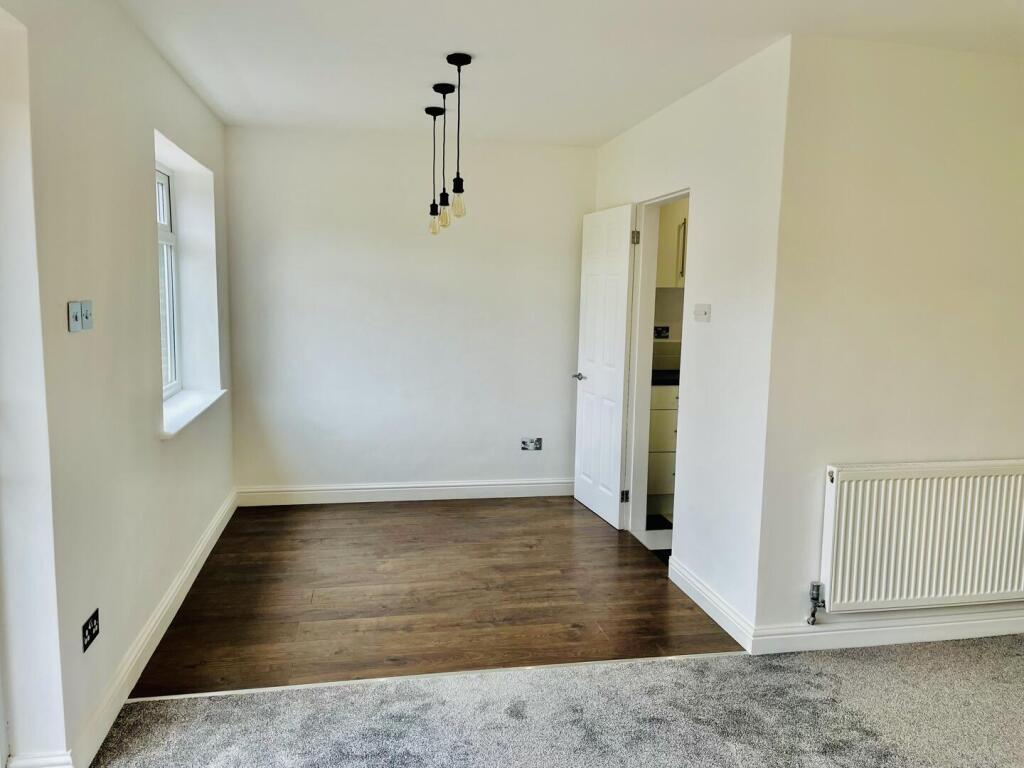 House in Blaby, Glenfields - View 4