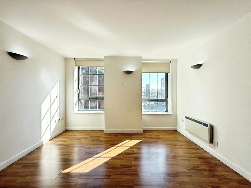 Main image of property: Queens Road, Nottingham, Nottinghamshire, NG2