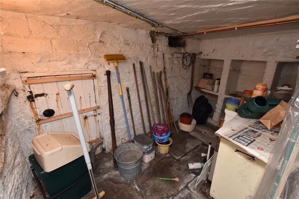House in Kirklees, West Yorkshire - More