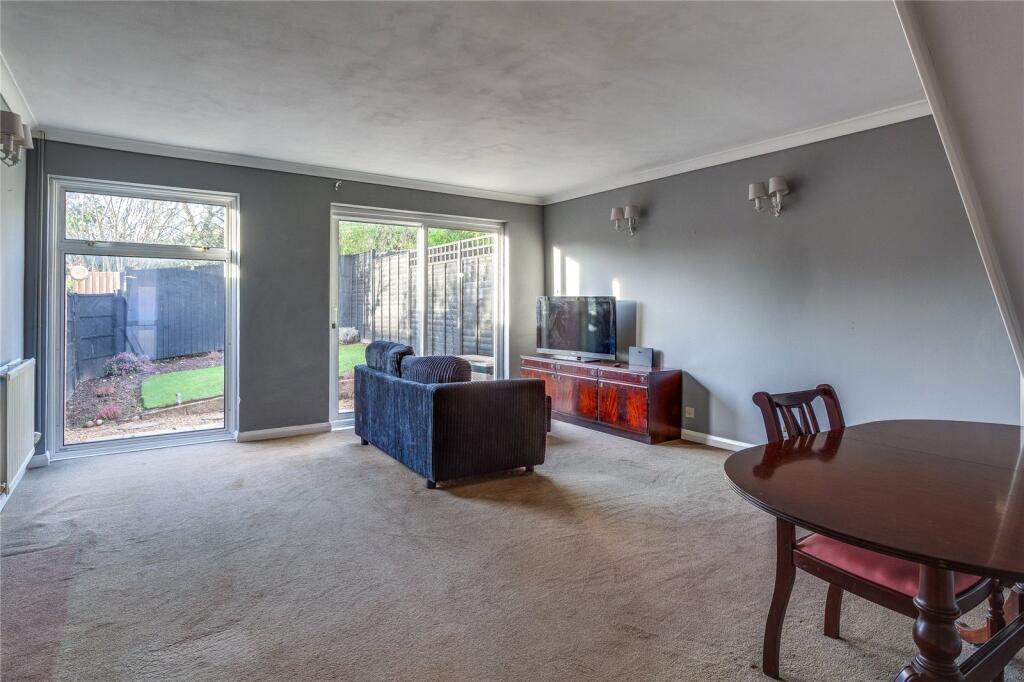 Deanfield Avenue, Henley-on-Thames, Oxfordshire, RG9 photo 2