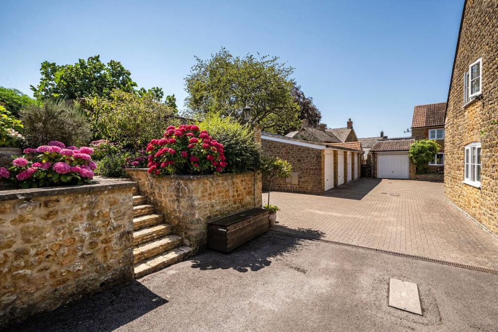 House in Ansford - View 3