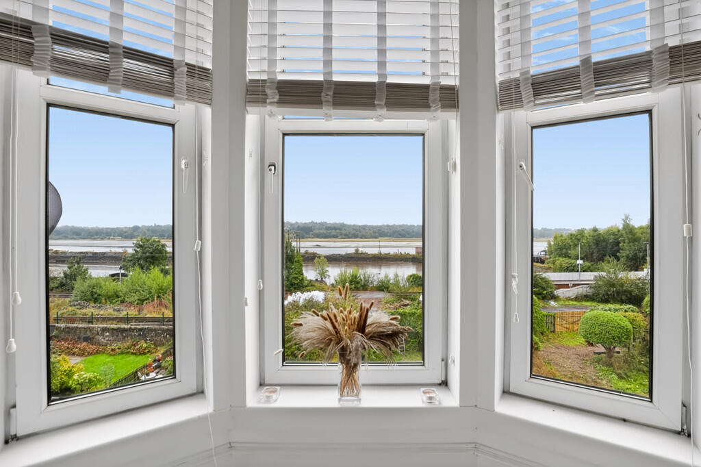 Apartment in Glasgow, West Dunbartonshire - View 5