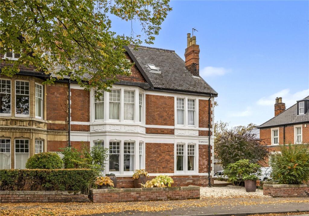 Main image of property: Queens Road, Cheltenham, Gloucestershire, GL50