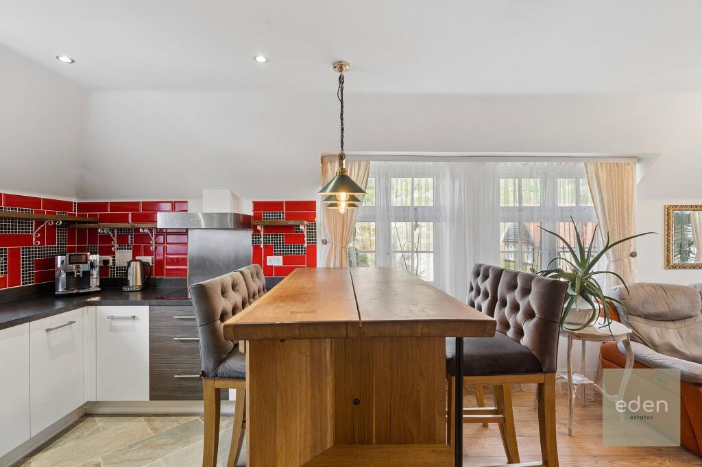 Apartment in Rochester - View 2