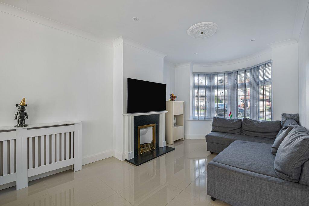 House in Sidcup, The Hollies, Blackfen - View 2