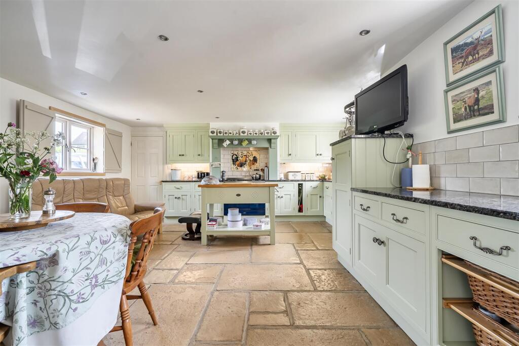 House in East Devon, Branscombe - View 4