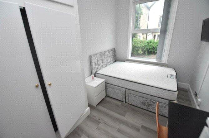 House in Nottingham - View 5