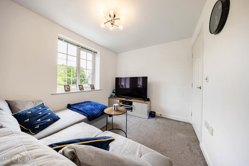 Apartment in Tamworth, Two Gates - View 4