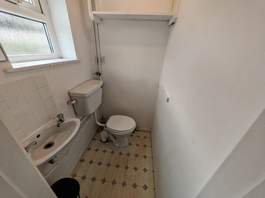 5 bedroom house for rent