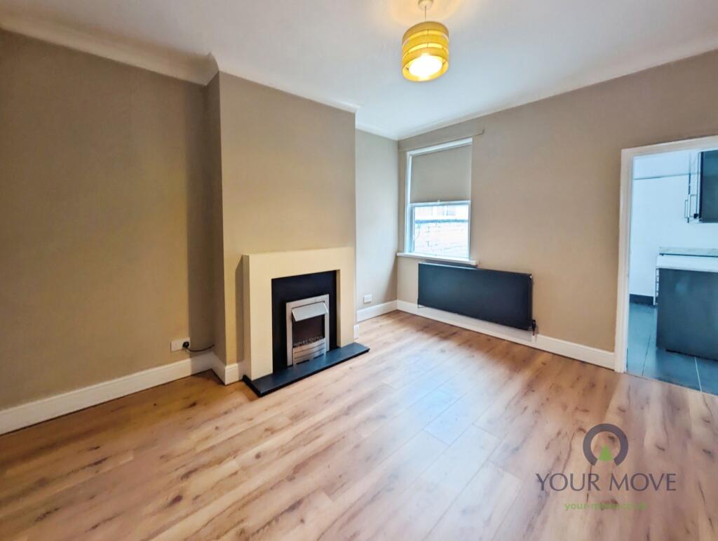 House in Stoke-on-Trent - View 4