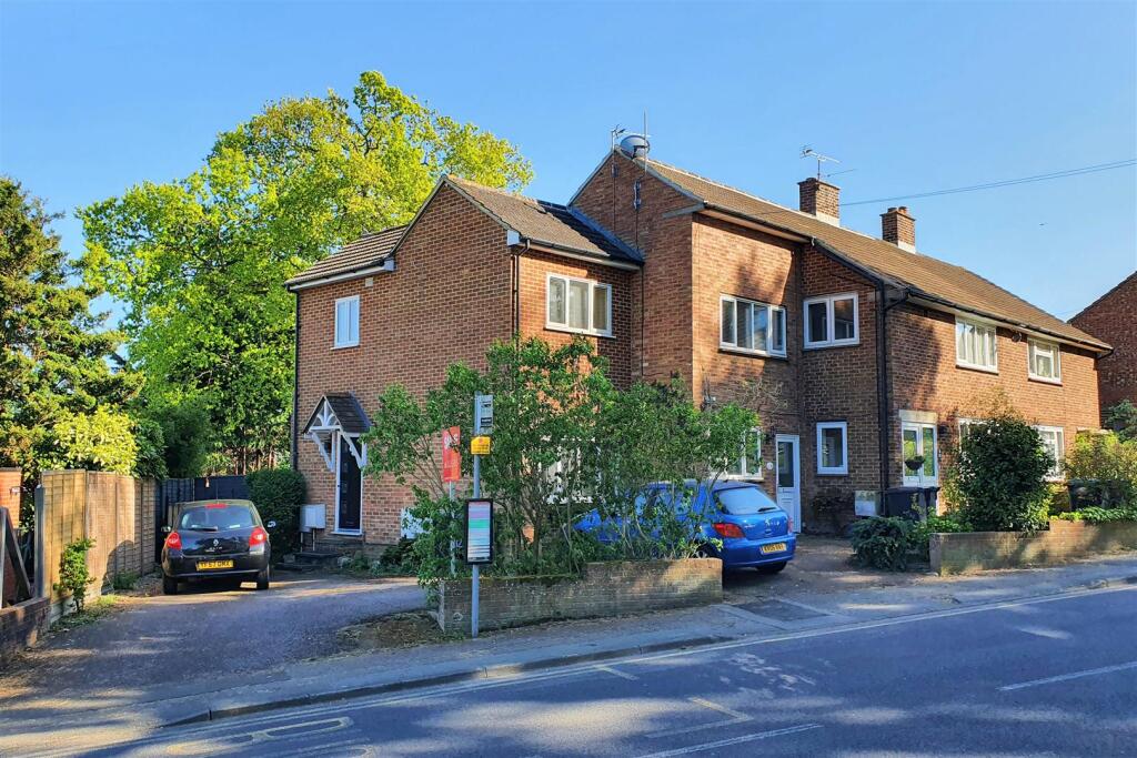 House in Chelmsford - View 2