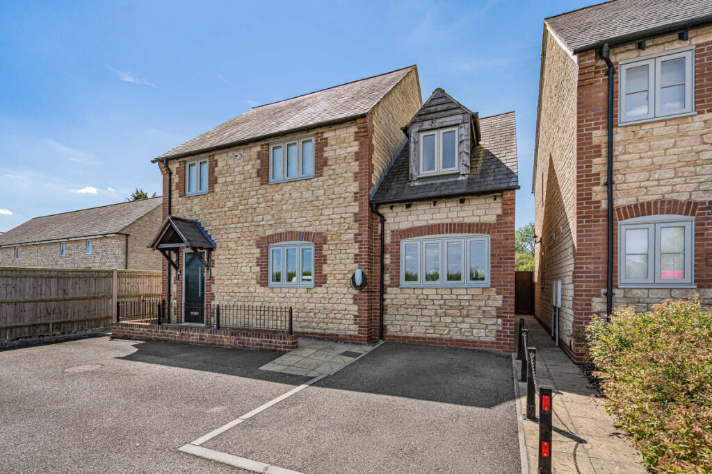 Main image of property: Ploughley Road, Lower Arncott, OX25