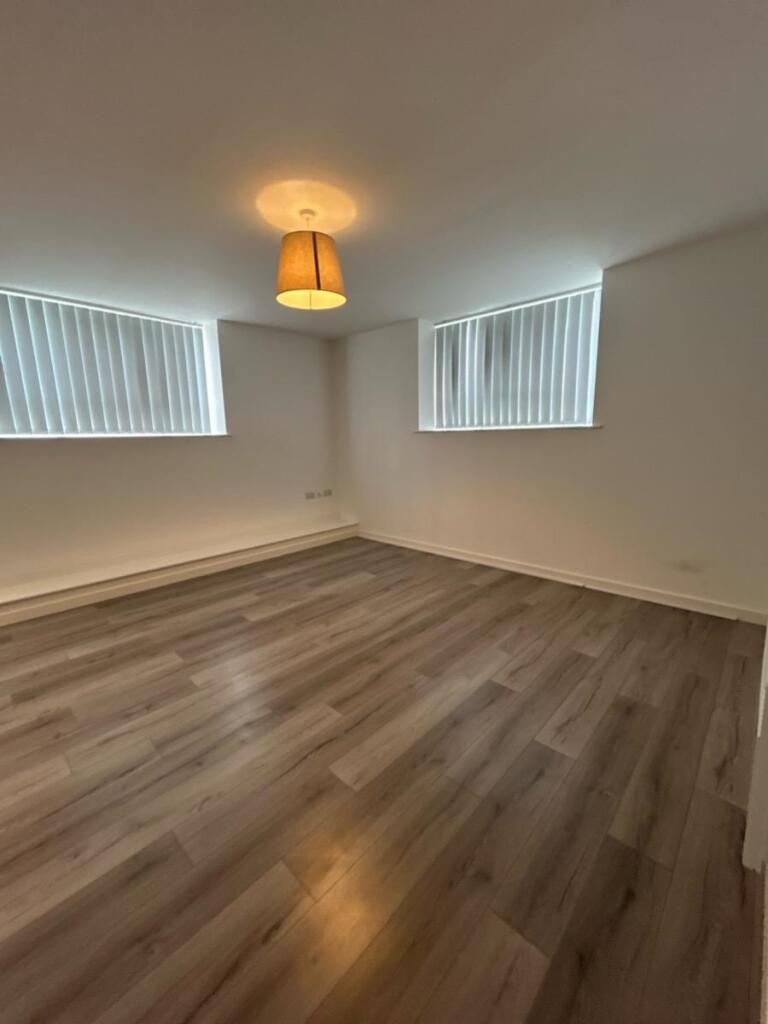 Additional image 4 of Card House, Bingley Road, Bradford, BD9