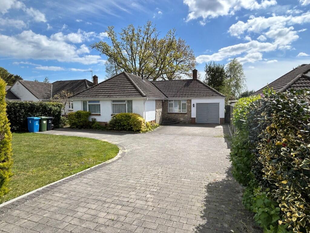 Main image of property: Steepleton Road, Broadstone, Dorset, BH18