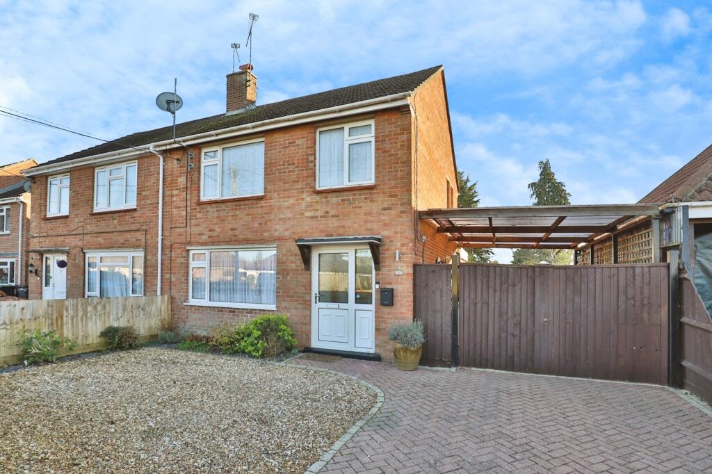 Main image of property: Cloughs Road, Ringwood, Hampshire, BH24