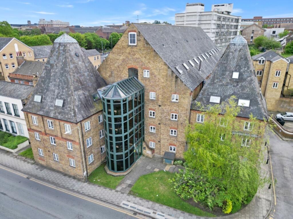 Main image of property: The Maltings, Clifton Road, Gravesend, Kent, DA11 0AH