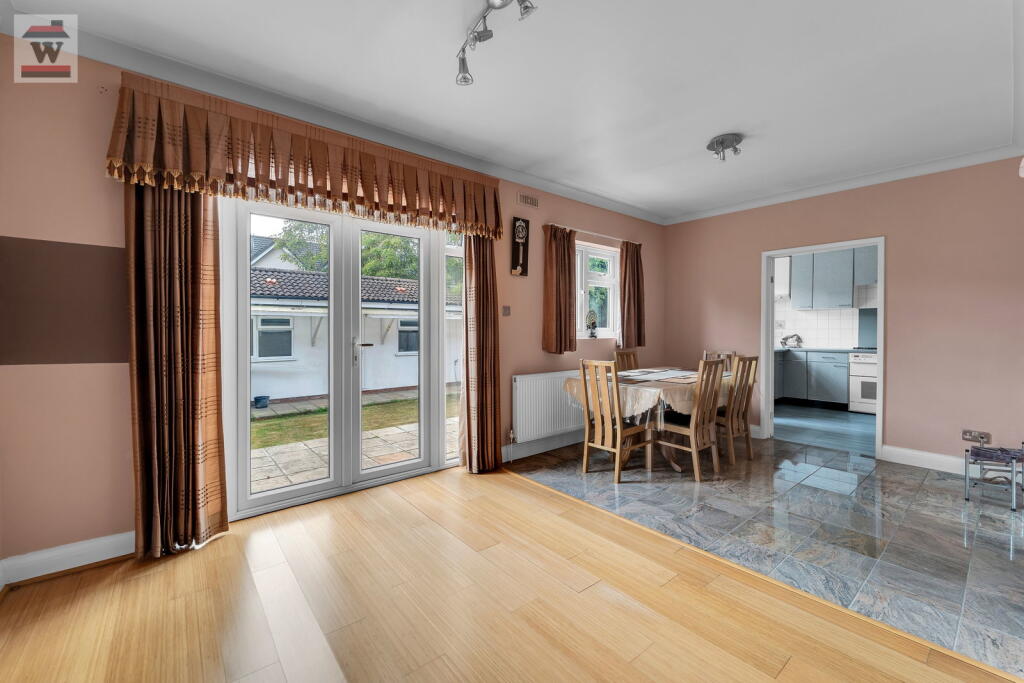 House in Twickenham - View 4