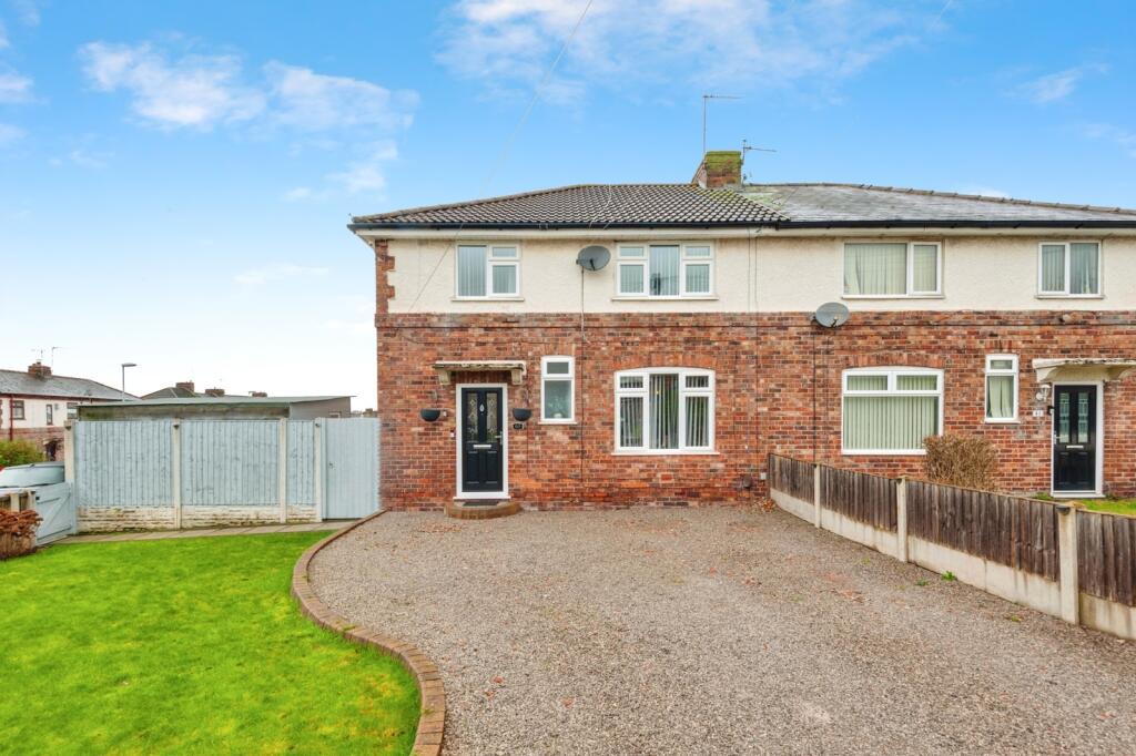 Stenhills Crescent, Runcorn, Cheshire, WA7 photo 2