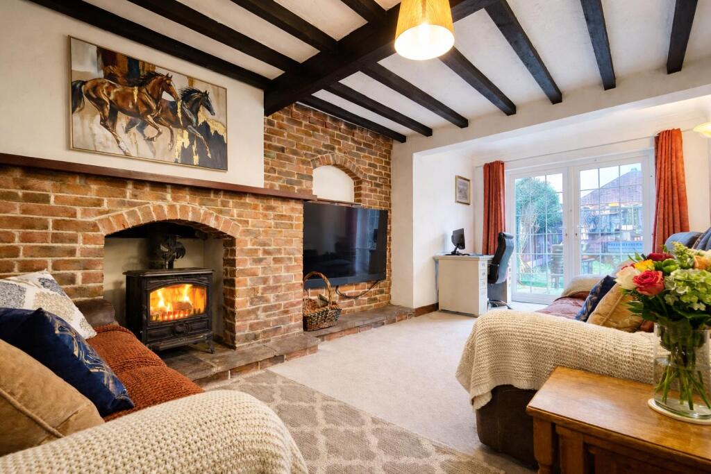 Rose Cottages, Chapel Street, Beckingham - More