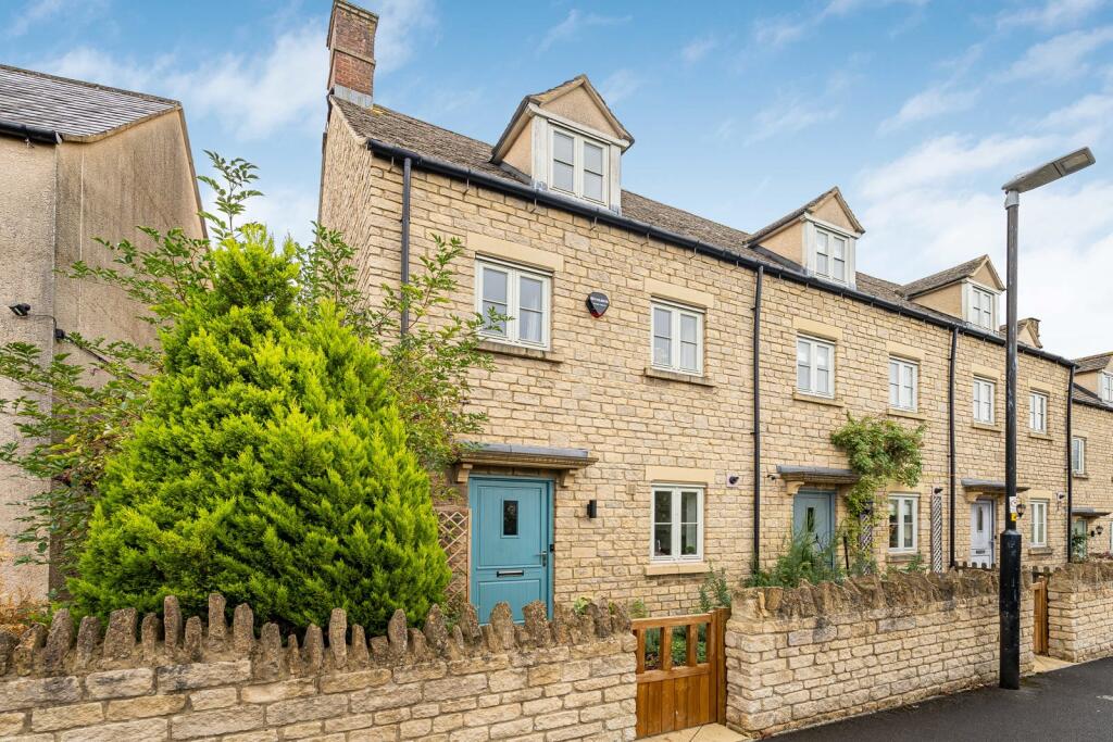 Main image of property: Moss Way, Cirencester, Gloucestershire, GL7