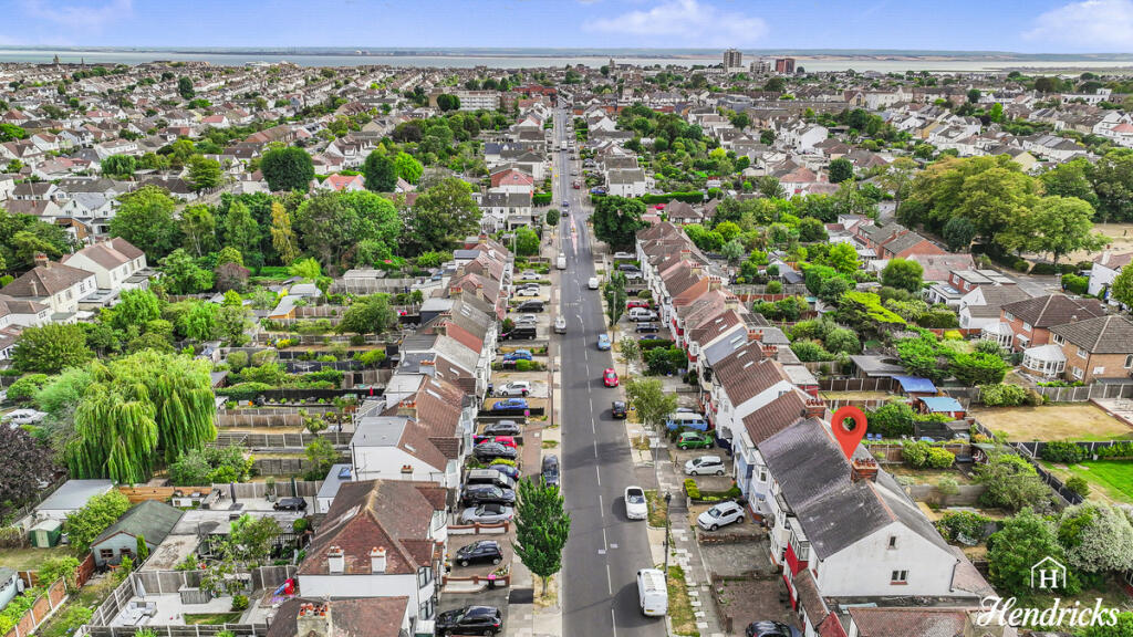 House in Southend-on-Sea - View 4