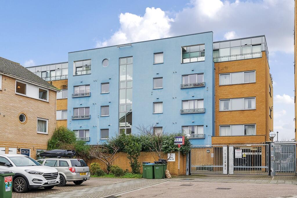 Main image of property: Merbury Close, London