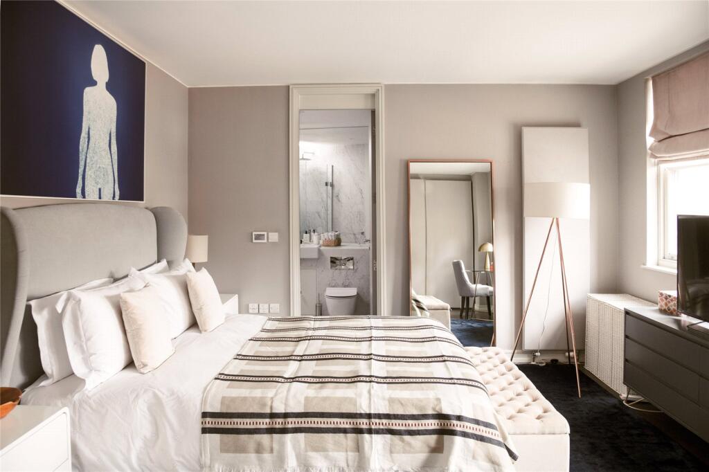 Apartment in London - More