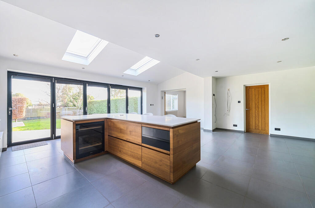 Main image of property: Hookhills Road, Paignton, Devon