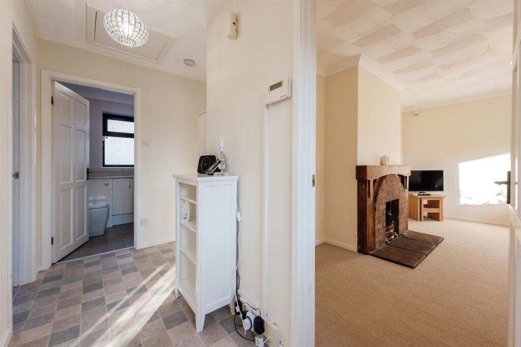 House in King's Lynn and West Norfolk, Methwold - More