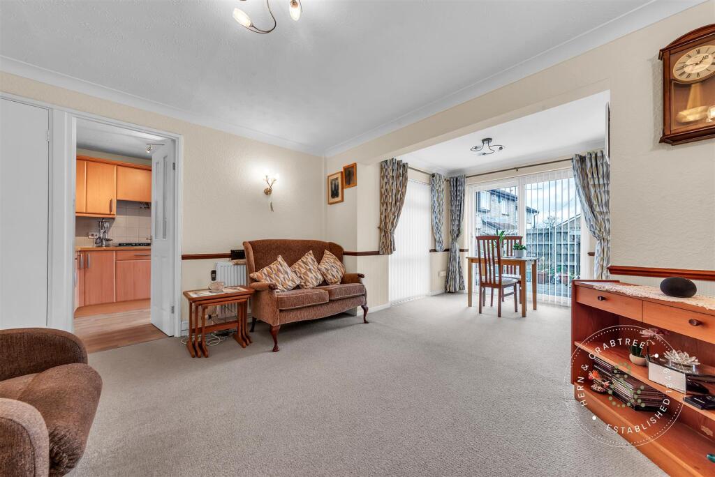 Richard Lewis Close, Danescourt, Cardiff photo 3