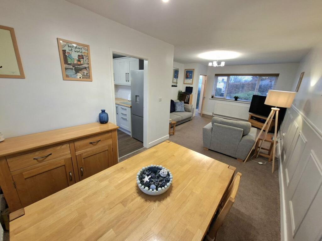 Ellorslie Drive, Stocksbridge, S36 - View 5