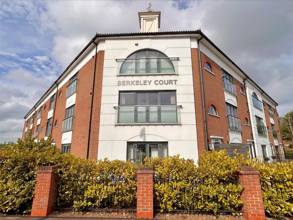Main image of property: Masons Hill, Bromley, BR2