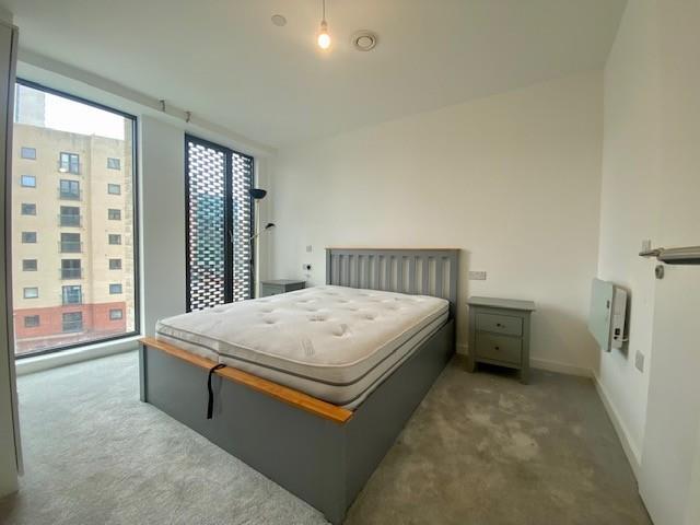 2-bed flat on Great Ancoats St, Manchester, £350,000