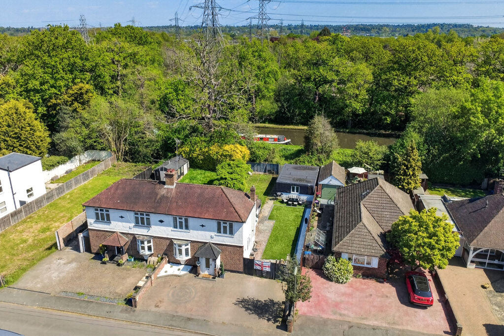 Main image of property: Common Lane, New Haw