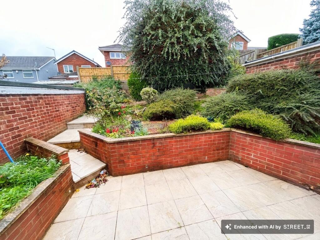 Kempton Road, Burton-On-Trent, DE15 photo 2