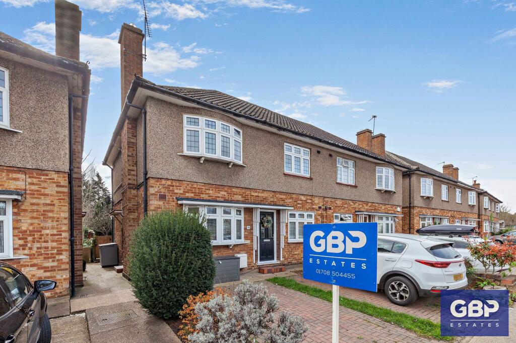 Main image of property: Station Road, Gidea Park, RM2