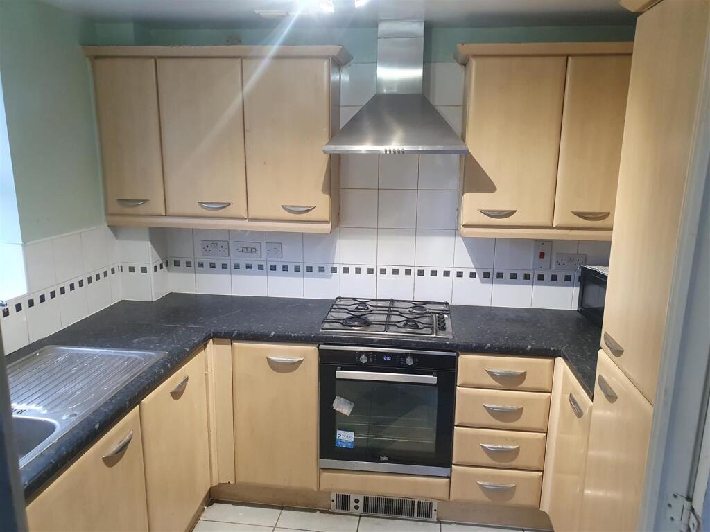 Apartment in Manchester - More