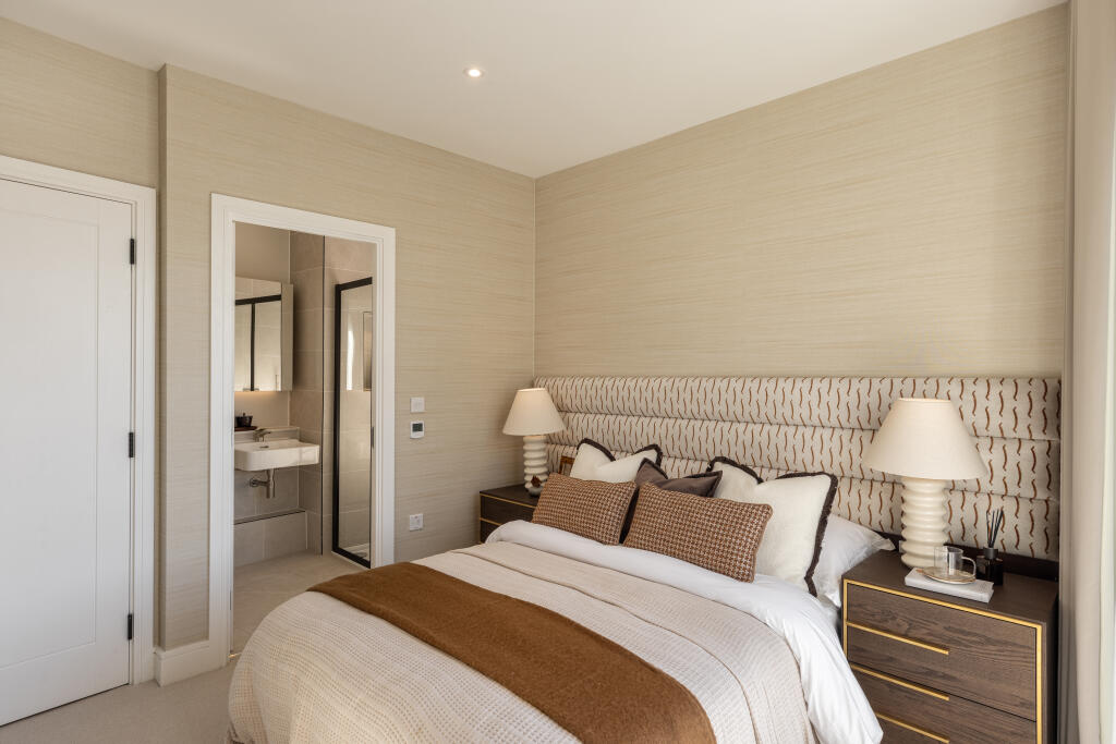 Main image of property: Edwin Road,
Twickenham,
TW2 6SP