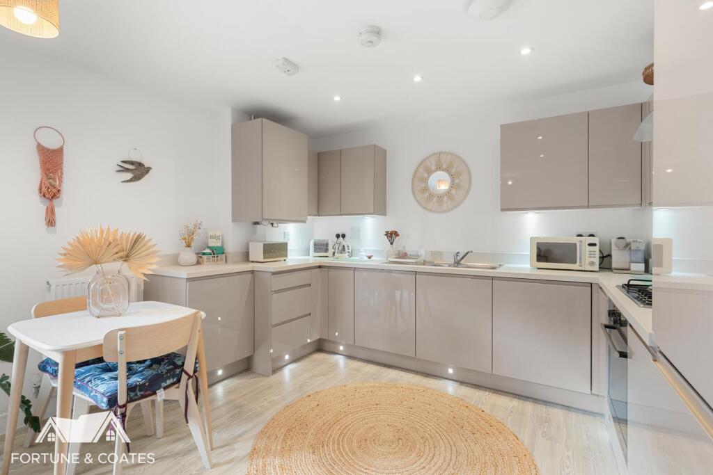 Apartment in Chelmsford - More