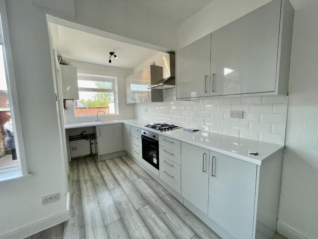 15, Empire Road photo 2