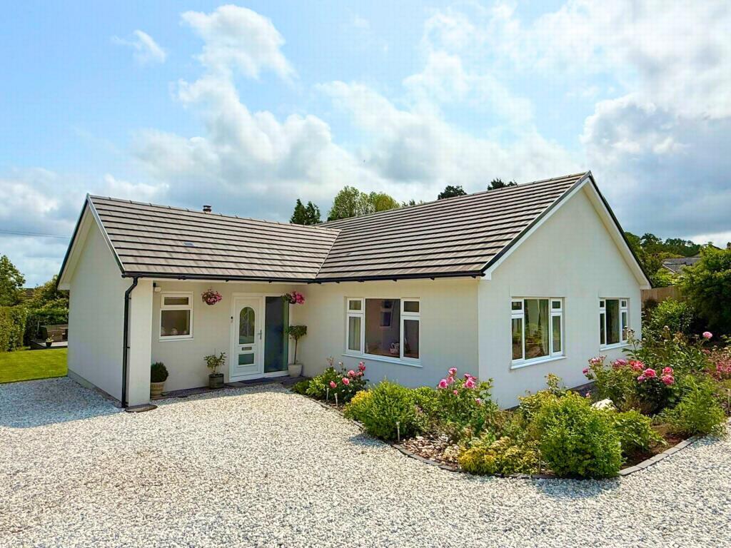 Main image of property: Croes Faen, Monmouth, NP25