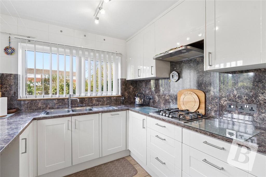 House in London - View 5