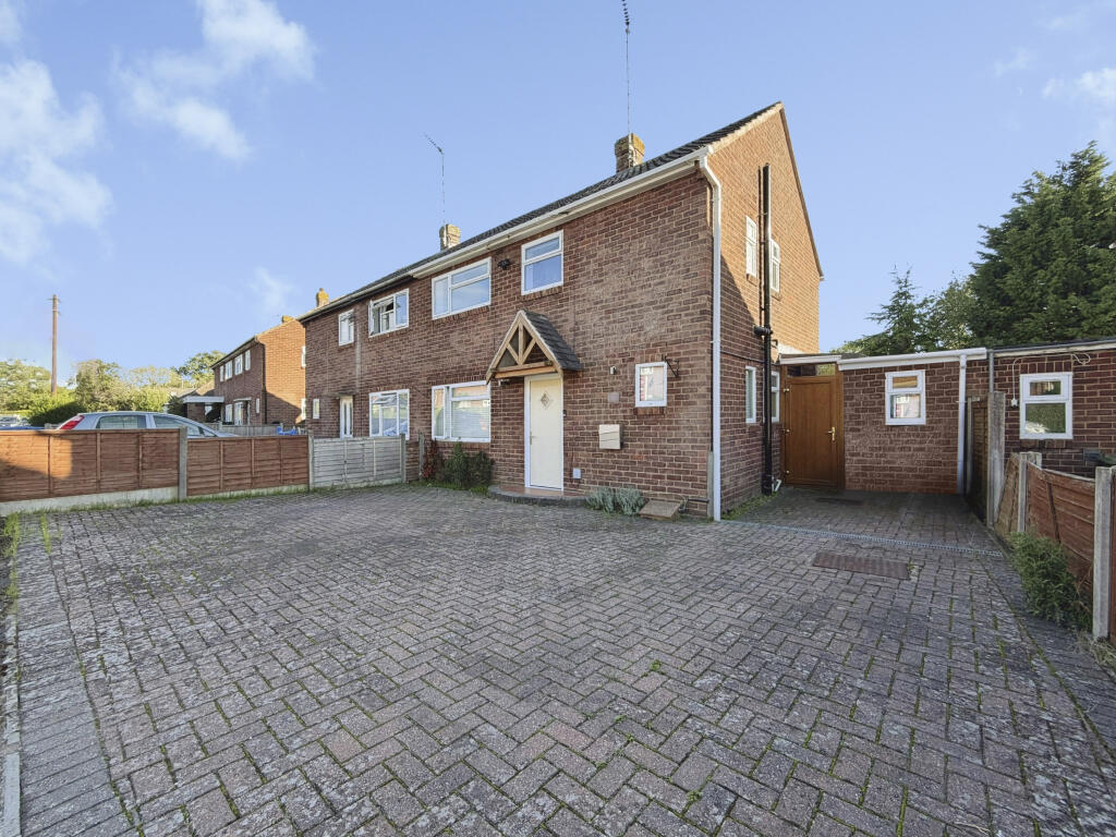 Main image of property: Bearley, Stratford-upon-Avon, CV37
