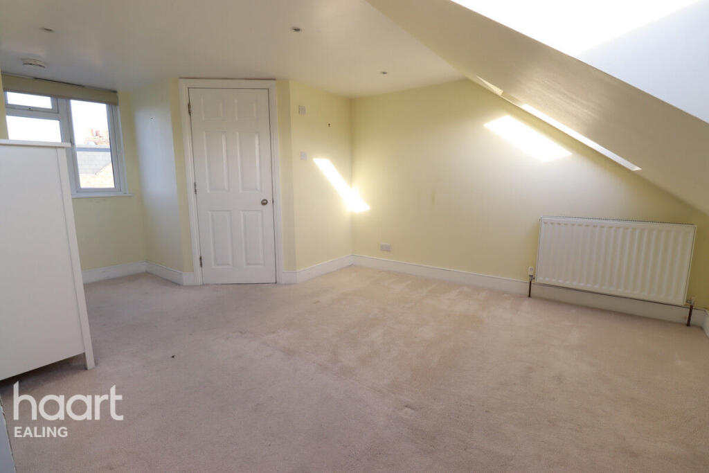 Main image of property: Leighton Road, London