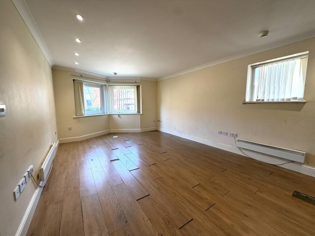 Apartment in Ipswich - View 2