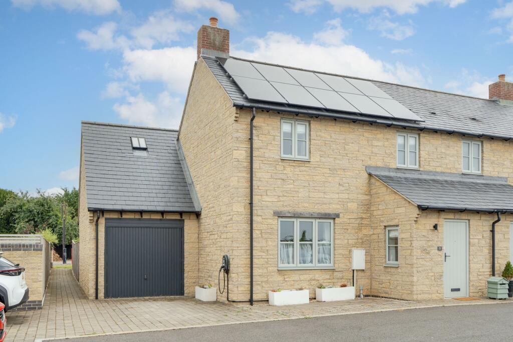 Main image of property: Covert Close, Fritwell, OX27